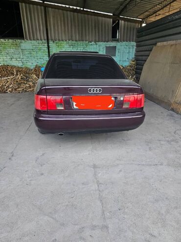 казирок на спринтер: Audi A6: 1995 г., 2 л, Механика, Бензин, Седан