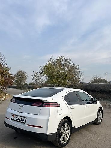 chevrolet la: Chevrolet Volt: 2013 г., 1.4 л, Гибрид, Хэтчбэк — 8
