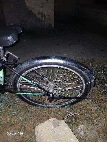 Şəhər velosipedləri: Şəhər velosipedi Stels, 24", sürətlərin sayı: 32 — 3