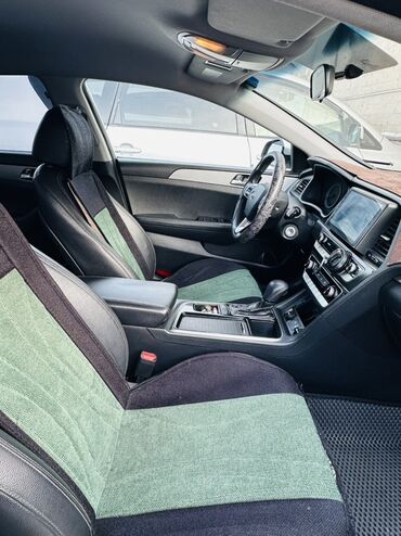 Hyundai: Hyundai Sonata: 2019 г., 2 л, Автомат, Газ, Седан — 6
