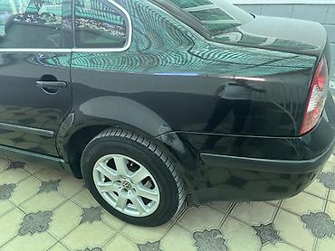 Volkswagen: Volkswagen Passat: 2002 г., 1.6 л, Механика, Бензин, Седан — 3