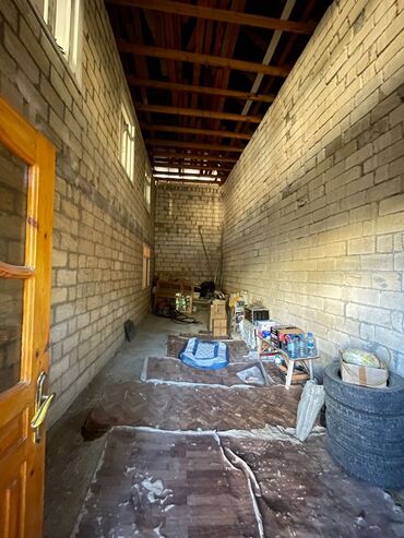 Həyət evləri və villaların satışı: 7 otaqlı, 200 kv. m, Orta təmir — 20