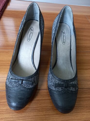 женские серые туфли: Туфли 36.5, цвет - Серый