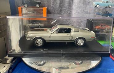 diski dlya avtomobilei: Коллекционная модель SHELBY MUSTANG GT500KR silver 1968 Road