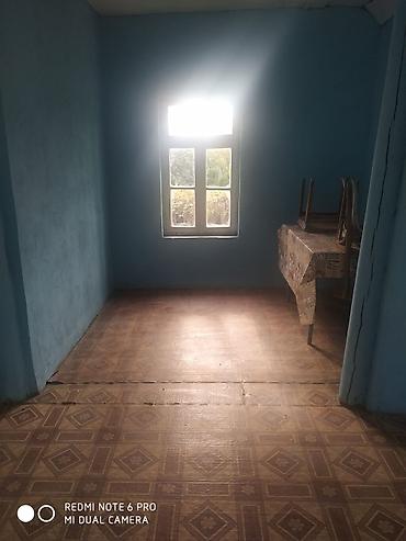 Həyət evləri və villaların satışı: 4 otaqlı, 8 kv. m, Orta təmir — 11