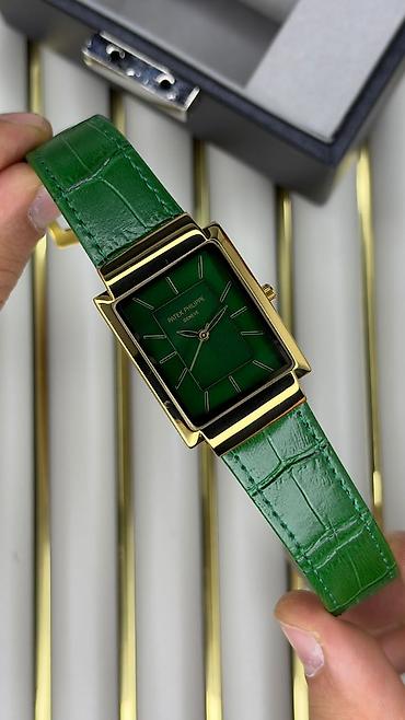 bakida saat: Patek Philippe kvadrat formalı klassik qol saatı - Korpus: parlaq — 10