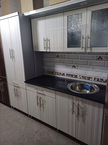 Двуспальные кровати: Двуспальная кровать, Новый, С ящиком для хранения, длина - 2 см — 21