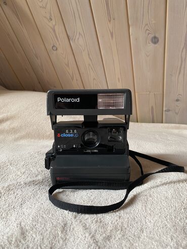 polaroid instant camera in Кыргызстан | ФОТОАППАРАТЫ: Продам Polaroid 636