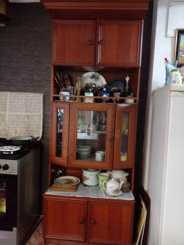 поддоны для ванны: Кровать полуторка.буфет на кухню