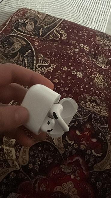 apple airpods pro 3: Беспроводные наушники-вкладыши с кейсом зарядки (белые) - — 2