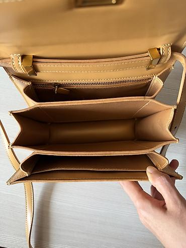 kipling monkey: Сумка из экокожи б/у 500 сом. Размер: длина 20 см, ширина 6,5 см — 4