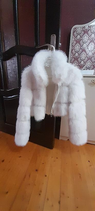 Хиджаб: Mavi rəngli, başlıqlı uzun abaya/çarşaf tipli üst geyimi. - Material — 10