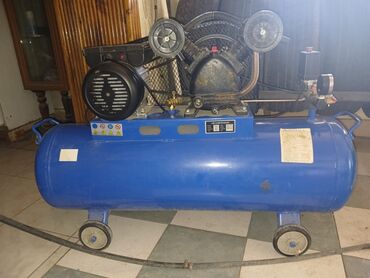 Konteynerlər: Kompressor 100lt pula ehdiyac oldugu ucun bu qiymete qoymusam real