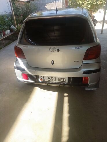 тайота ипсум гранат: Toyota Vitz: 2003 г., 1.3 л, Механика, Бензин, Хетчбек