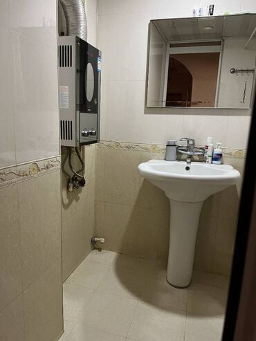 Köhnə tikili: Bakı, Qaraçuxur qəs., 4 otaqlı, Köhnə tikili, 85 kv. m -da lalafo.az — 10 Köhnə tikili: Bakı, Qaraçuxur qəs., 4 otaqlı, Köhnə tikili, 85 kv. m — 10