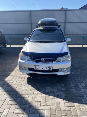 тойота урбан: Toyota Gaia: 2002 г., 2 л, Автомат, Газ, Минивэн