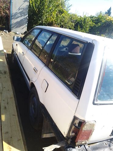 Mazda: Mazda 323: 1987 г., 1.7 л, Механика, Дизель, Хэтчбэк — 8