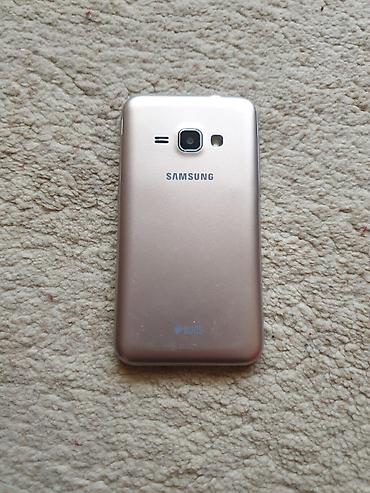 Samsung: Samsung Galaxy J1 2016, Б/у, 8 ГБ, цвет - Золотой, 1 SIM — 2