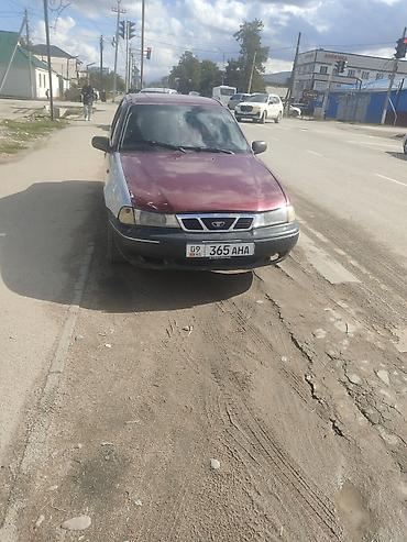 Продажа авто: Daewoo Nexia: 2008 г., Механика, Бензин, Седан — 3