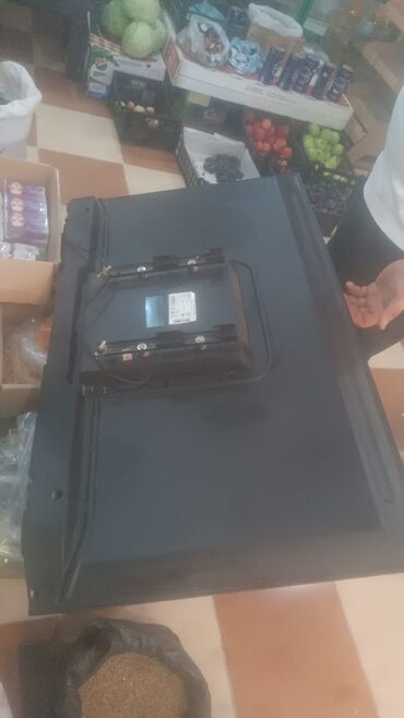 Kimya: Televizor Shivaki LCD 32"