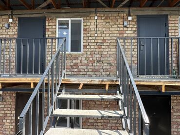 сдаю времянку в новопокровке: 20 м², 1 комната