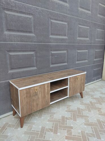 TV altlığı: Yeni, Künc Tv altlığı, Polkalı, Laminat, Azərbaycan — 24