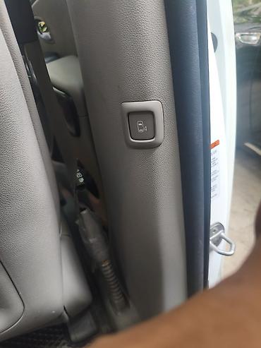 carnival: Kia Carnival: 2019 г., Минивэн — 4