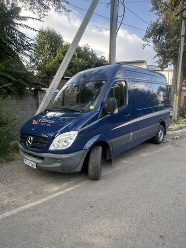 срочно продаю форд транзит: Mercedes-Benz Спринтер: 2010 г., 2.2 л, Механика, Дизель, Бус