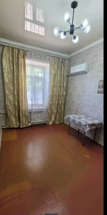 пишпек: 1 комната, 28 м², Индивидуалка, 1 этаж, Косметический ремонт