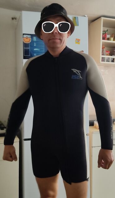 спортивные костюмы для фитнеса: Продам Гидрокостюм для сёрфинга или подводной охоты б/у в очень