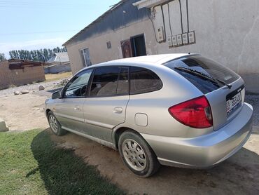 Kia Rio: 2003 г., 1.3 л, Механика, Бензин, Универсал