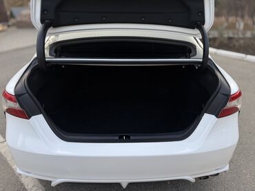 Toyota: Toyota Camry: 2019 г., 2.5 л, Автомат, Бензин, Седан at lalafo.kg — 9 Toyota: Toyota Camry: 2019 г., 2.5 л, Автомат, Бензин, Седан — 9