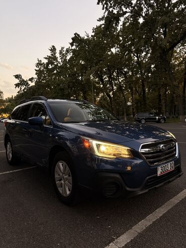 автомобиль на кредит: Subaru Outback: 2018 г., 2.5 л, Вариатор, Бензин, Универсал