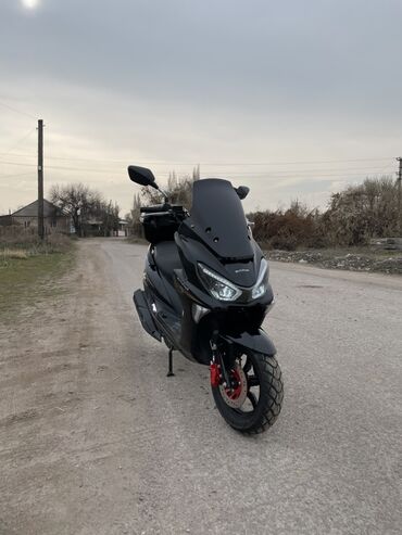 электронный мотоциклы: Макси-скутер 175 куб. см, Бензин, Новый