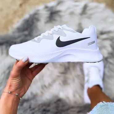 Women's Sneakers and athletic shoes: Extra cena od 36 do 41 za samo 2900 din p b — 9