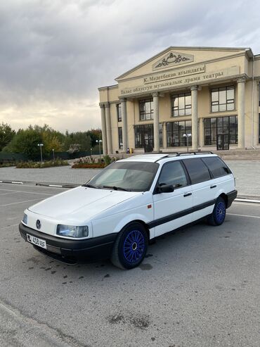 Volkswagen: Volkswagen Passat: 1989 г., 1.8 л, Бензин