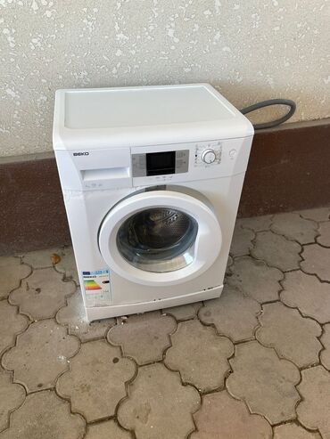 ручной стиральная машина: Стиральная машина Beko, Б/у, Автомат, До 6 кг, Полноразмерная