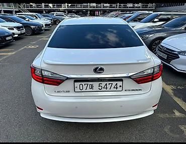 Lexus: Lexus ES: 2017 г., 2.5 л, Вариатор, Гибрид, Седан — 5