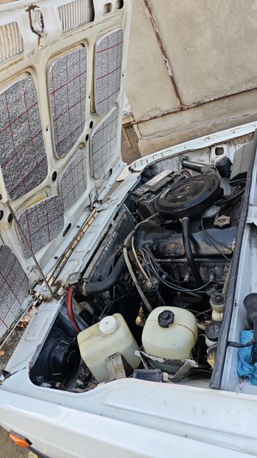 VAZ (LADA): VAZ (LADA) 2107: 1.6 l | 2006 il 19068 km Sedan — 7