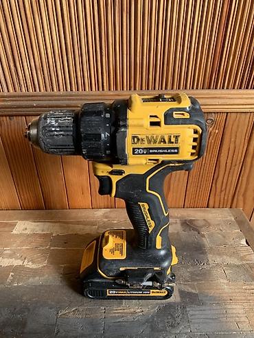 купить деволт шуруповерт: Аккумуляторная дрель-шуруповёрт DeWALT DCD708. Отличное состояние — 1