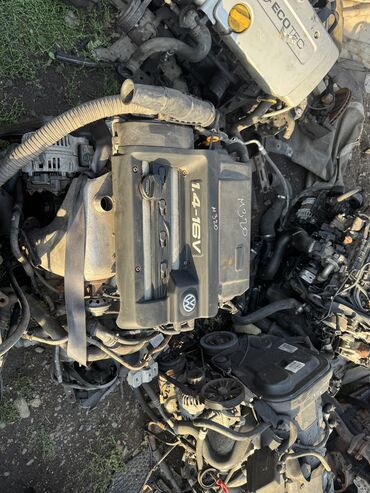 купить чехлы на гольф 4: Бензиндик кыймылдаткыч Volkswagen 2001 г., 1.4 л, Колдонулган, Оригинал, Германия