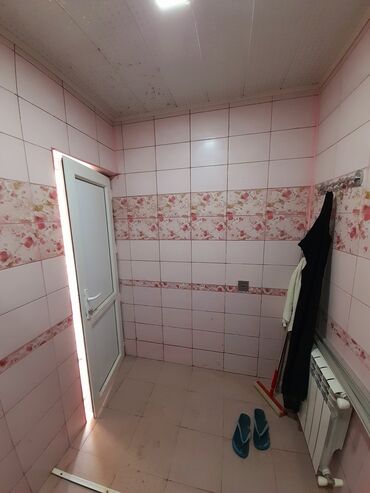 Bağ evlərinin satışı: Bakı, Kürdəxanı qəs., 38 kv. m, 1 otaqlı, Hovuzlu, Su, Kanalizasiya, Kombi -da lalafo.az — 2 Bağ evlərinin satışı: Bakı, Kürdəxanı qəs., 38 kv. m, 1 otaqlı, Hovuzlu, Su, Kanalizasiya, Kombi — 2