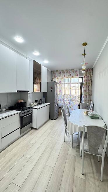 red centr: 3 комнаты, 78 м², ул. Чынгыз Айтматова Элитка, 6 этаж, Евроремонт — 9