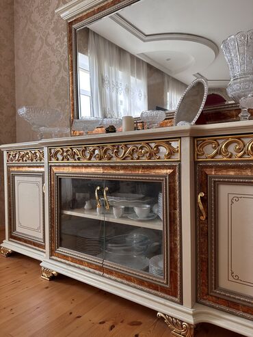 Qonaq otağı dəstləri: İşlənmiş, Masa və oturacaqlar, Kredit yoxdur, Rumıniya -da lalafo.az — 10 Qonaq otağı dəstləri: İşlənmiş, Masa və oturacaqlar, Kredit yoxdur, Rumıniya — 10