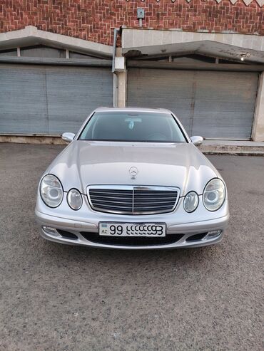 yeşqa mersedes: Mercedes-Benz E 220: 2.2 l | 2004 il Sedan