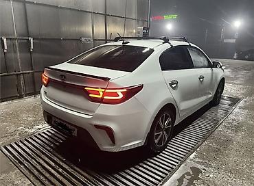 рассрочка авто минивен: Kia Rio: 2018 г., 1.4 л, Автомат, Бензин, Седан — 3
