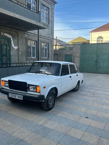 VAZ (LADA): VAZ (LADA) 2107: 1.6 l | 2003 il 150000 km Sedan