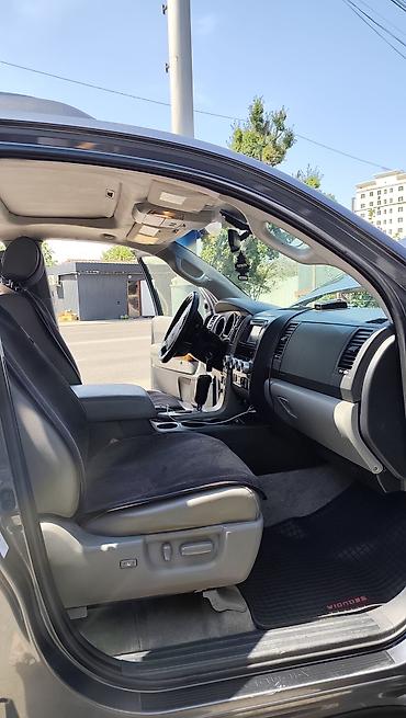 sequoia 2010: Toyota Sequoia: 2009 г., 5.7 л, Автомат, Газ, Внедорожник — 8