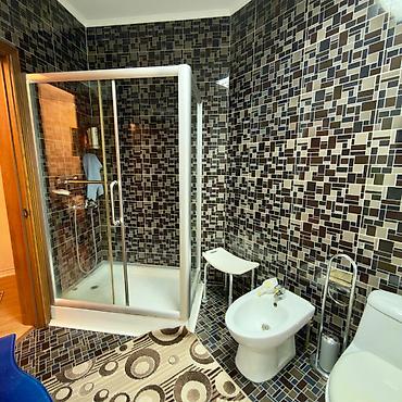 Продажа коттеджей и домов: 6 комнат и более, 207 м², 12 соток, Бишкек, Киргизия 1 Агентство недвижимости — 13