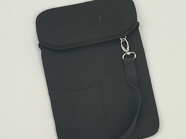 Other Accessories: Etui na tablet